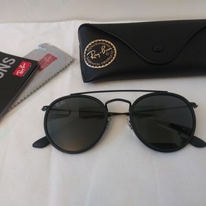 Ray-Ban Black Round Sunglasses